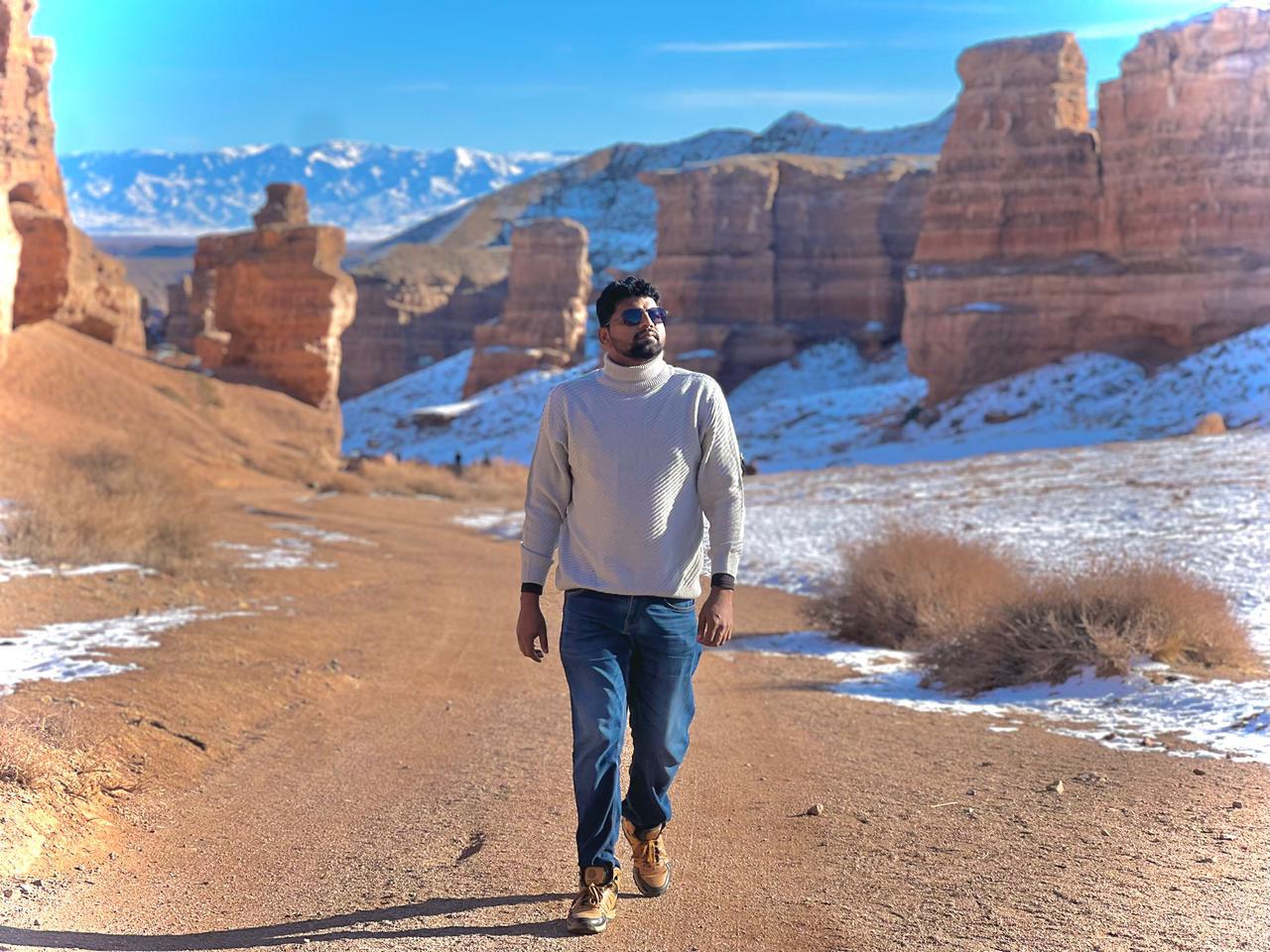 sathish manoharan
